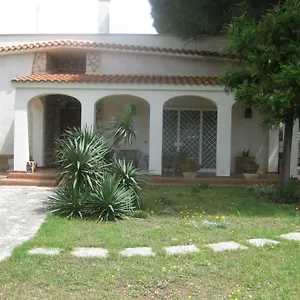 https://villa-lucia-bari.barihotels.org