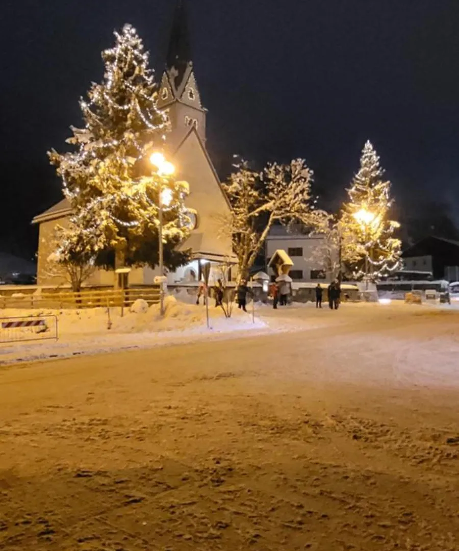אראבה Hotel Garni Royal