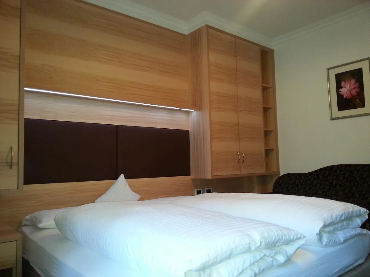 Hotel Garni Royal Arabba 3*,